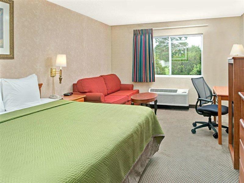 ทราเวลลอดจ์ บาย วินด์แฮม ลินคอล์น Hotel ภายนอก รูปภาพ